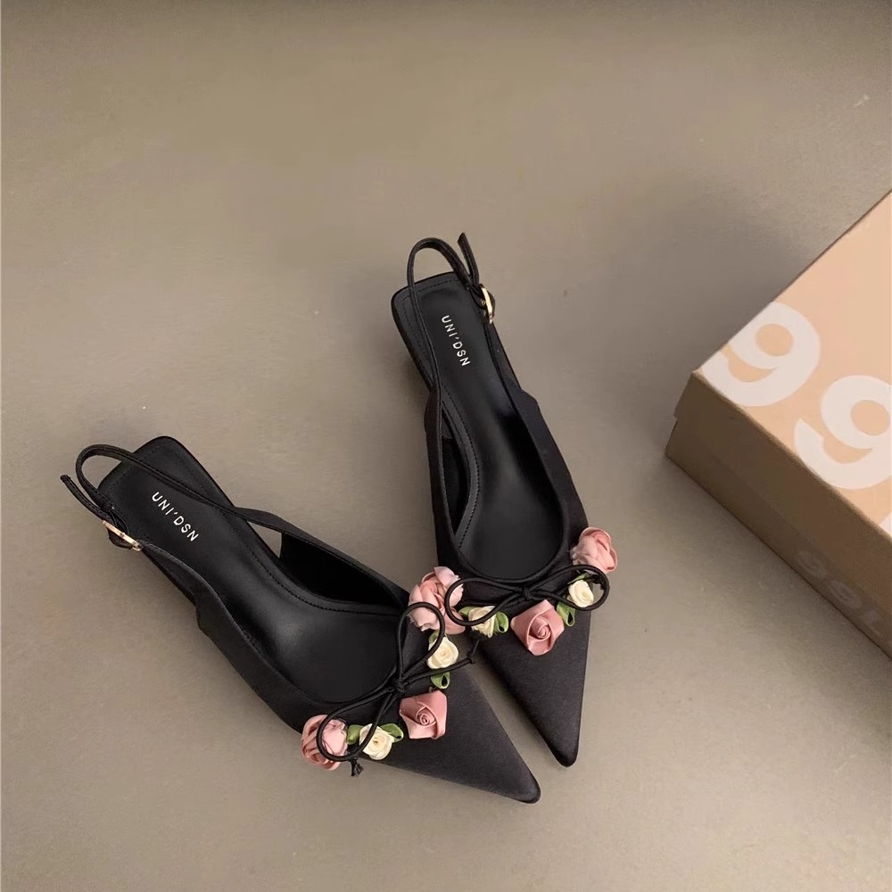 Элегантные женские босоножки "Floral Charm"