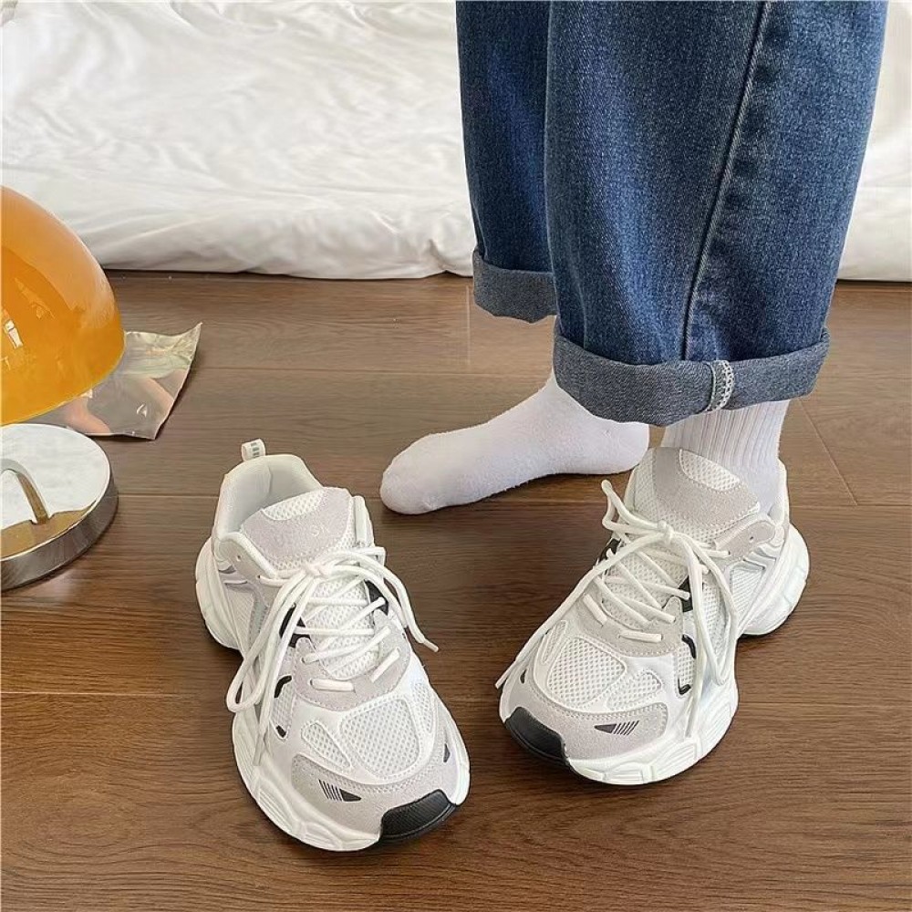 Сетчатые кроссовки