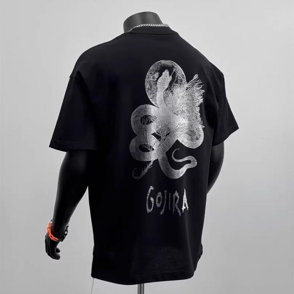 Свободная футболка Gojira с большим принтом змеи на спине  серого/белого/черного цвета
