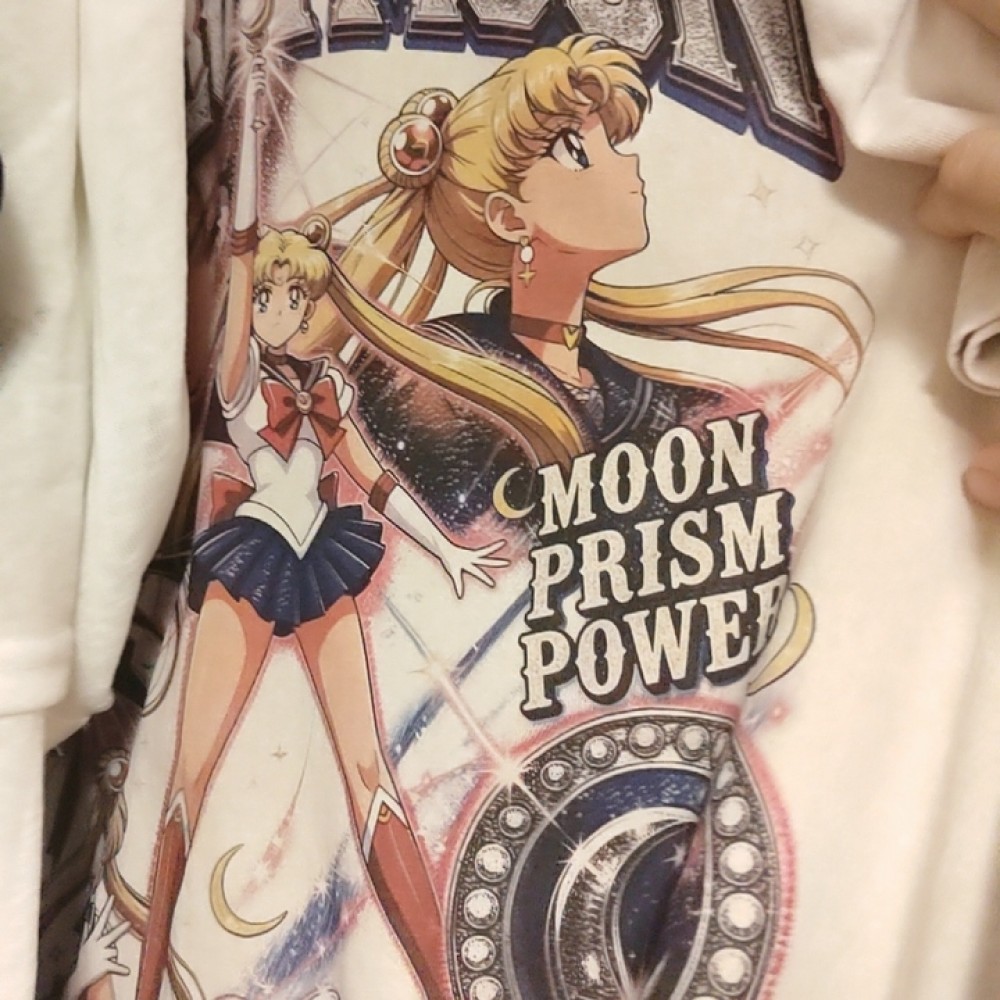 Футболка унісекс, oversize з принтом Sailor Moon ( 4 кольори ) Футболка унісекс, oversize з принтом Sailor Moon ( 4 кольори )