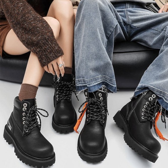 Черевики Martens унісекс на масивній підошві на шнурівці та блискавці кемел/чорного кольору